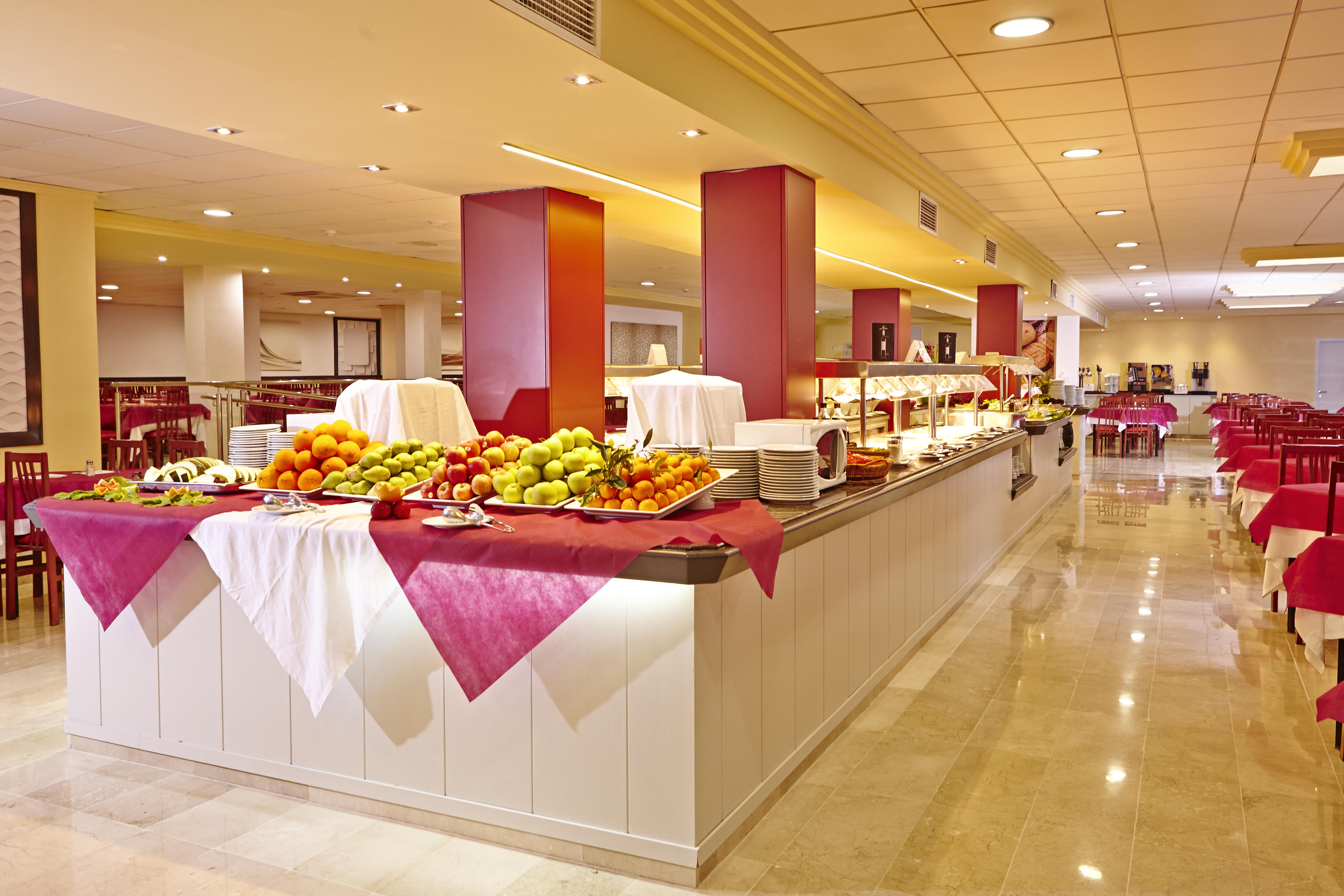Hotel Sahara Nubia Gobi à Ses Cadenes Extérieur photo A buffet at a hotel